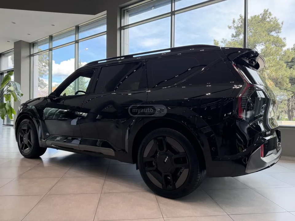 Kia EV6 2025 — миниатюра 4
