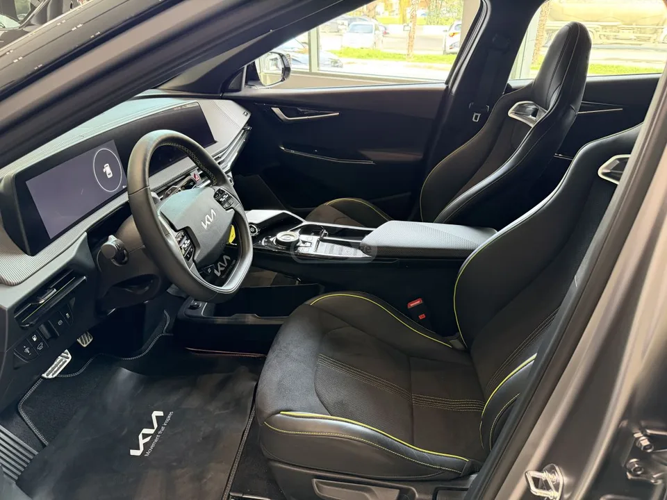 Kia EV6 GT 2024 — миниатюра 3
