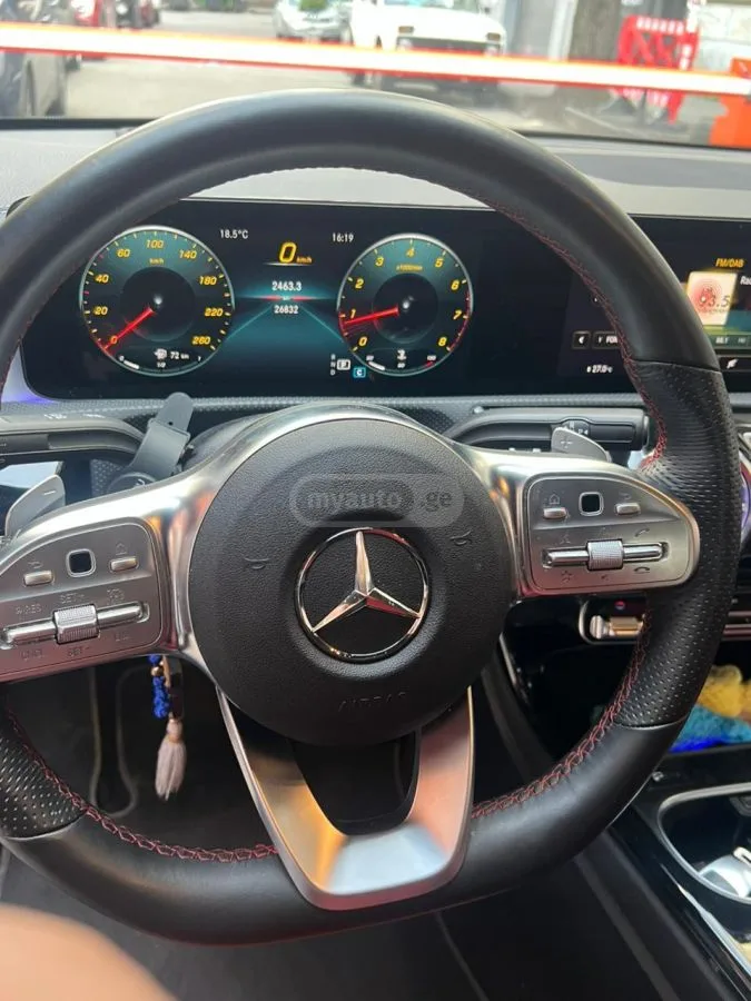 Mercedes-Benz CLA 200 2024 — миниатюра 4