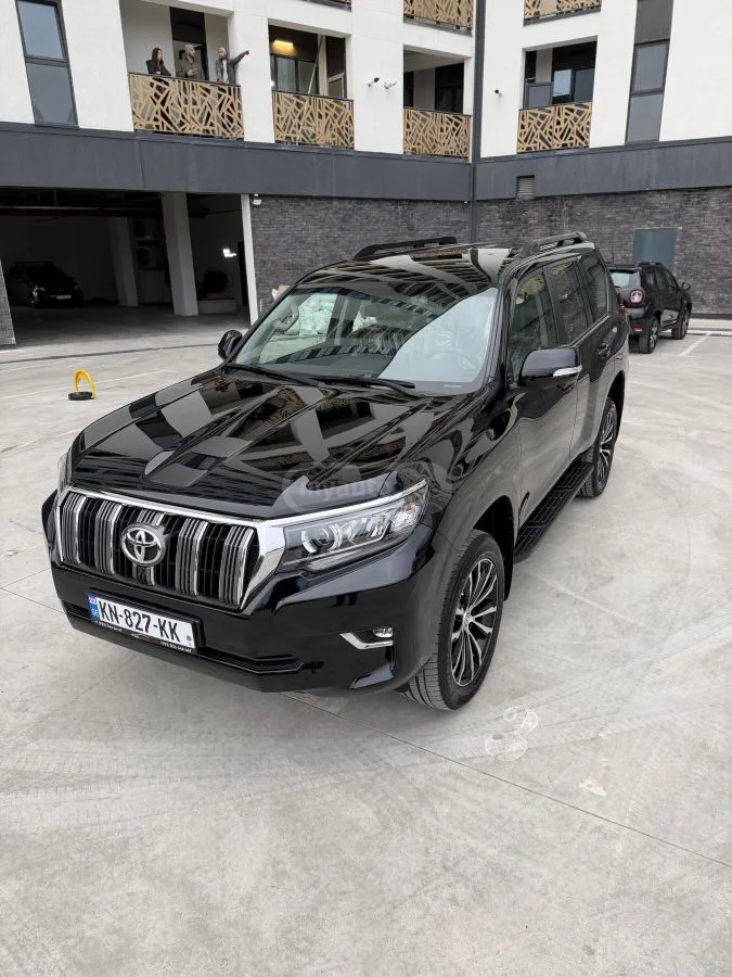 Toyota Land Cruiser Prado Проходной 2022 — миниатюра 2