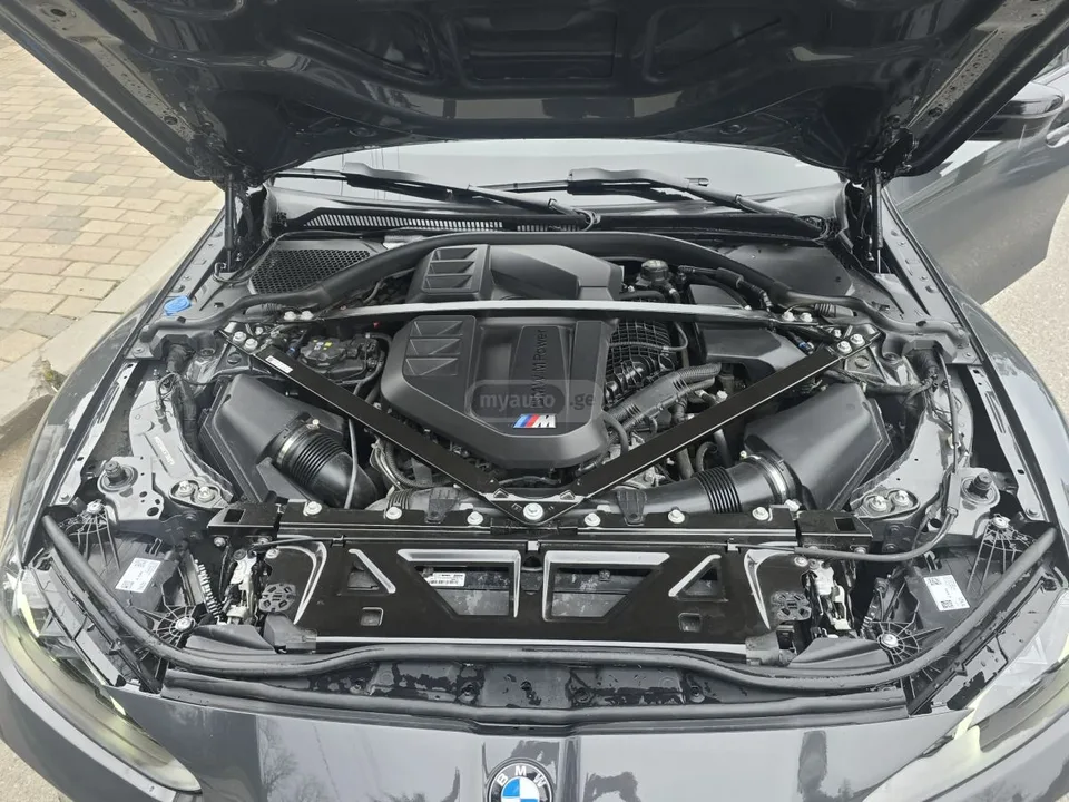 BMW M3 2024 — миниатюра 5