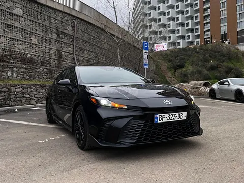 Toyota Camry 2025 купить в Москве