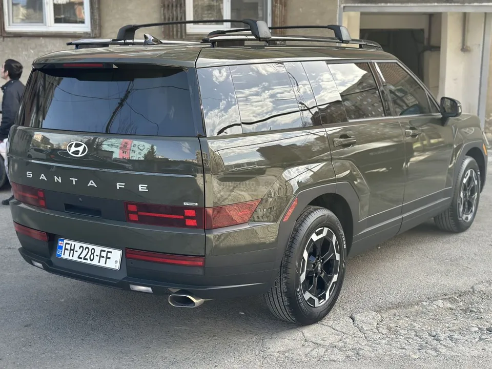 Hyundai Santa FE 2024 — миниатюра 3