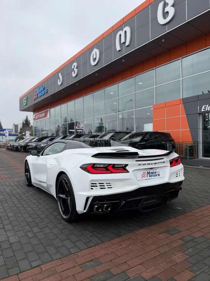 Chevrolet Corvette 2024 — миниатюра 3