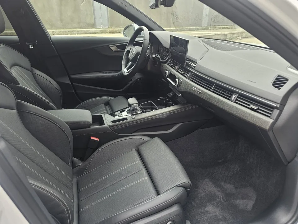 Audi A4 2023 — миниатюра 4