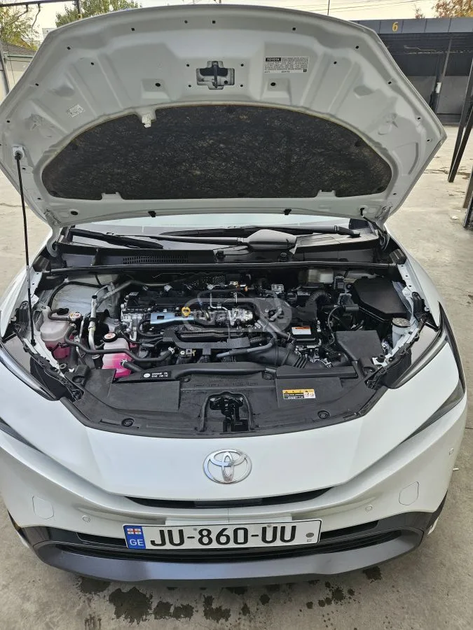 Toyota Prius 2023 — миниатюра 5