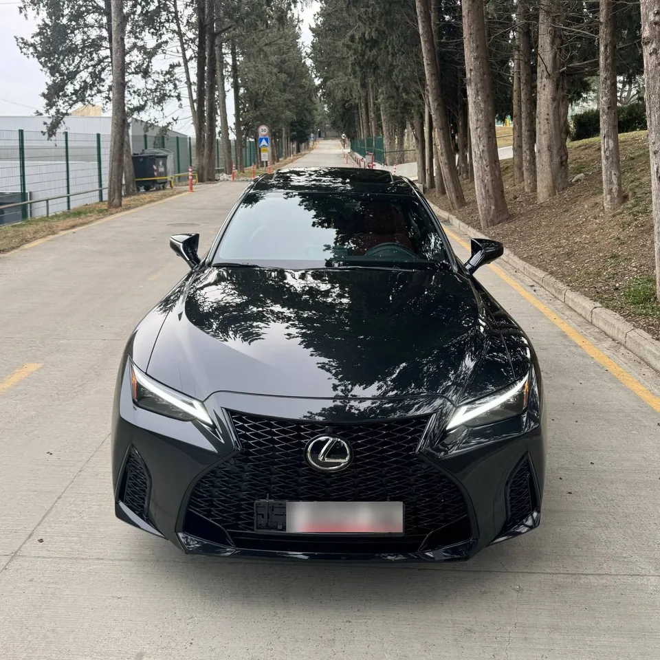 Lexus IS 350 F sport 2025 — фото 1, купить с доставкой в Москву