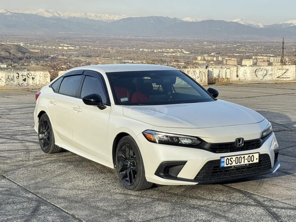 Honda Civic Sport 4dr Sedan CVT 2022 — миниатюра 2
