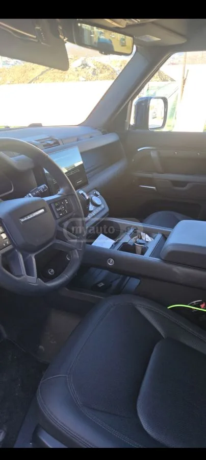 Land Rover Defender 110 2025 — миниатюра 3