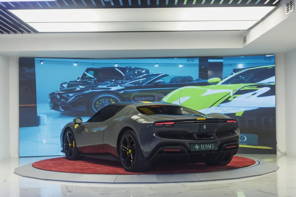 Ferrari 296 GTB 2024 — миниатюра 3