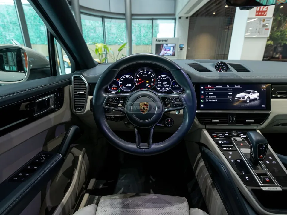 Porsche Cayenne 2022 — миниатюра 5
