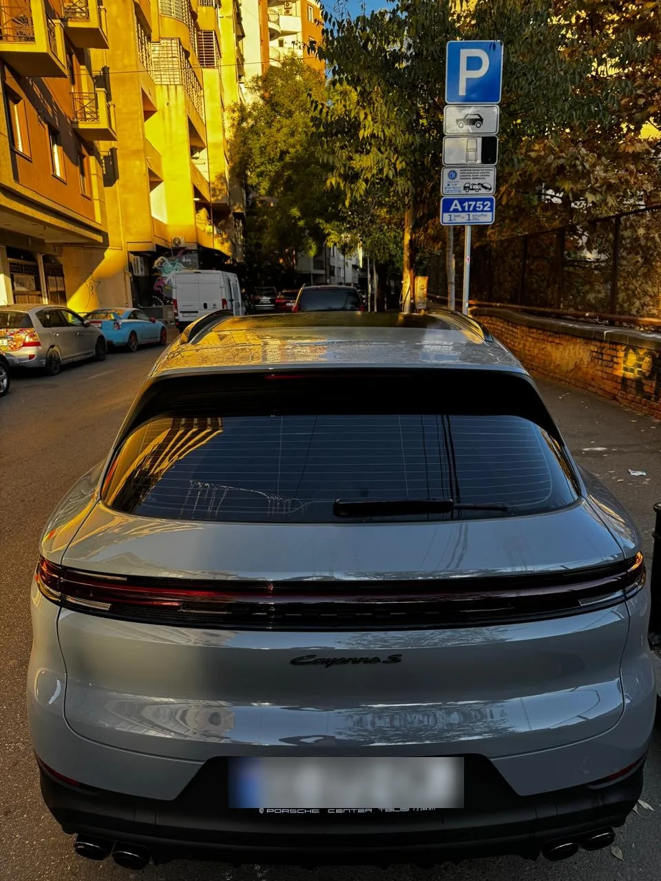 Porsche Cayenne 2024 — миниатюра 4