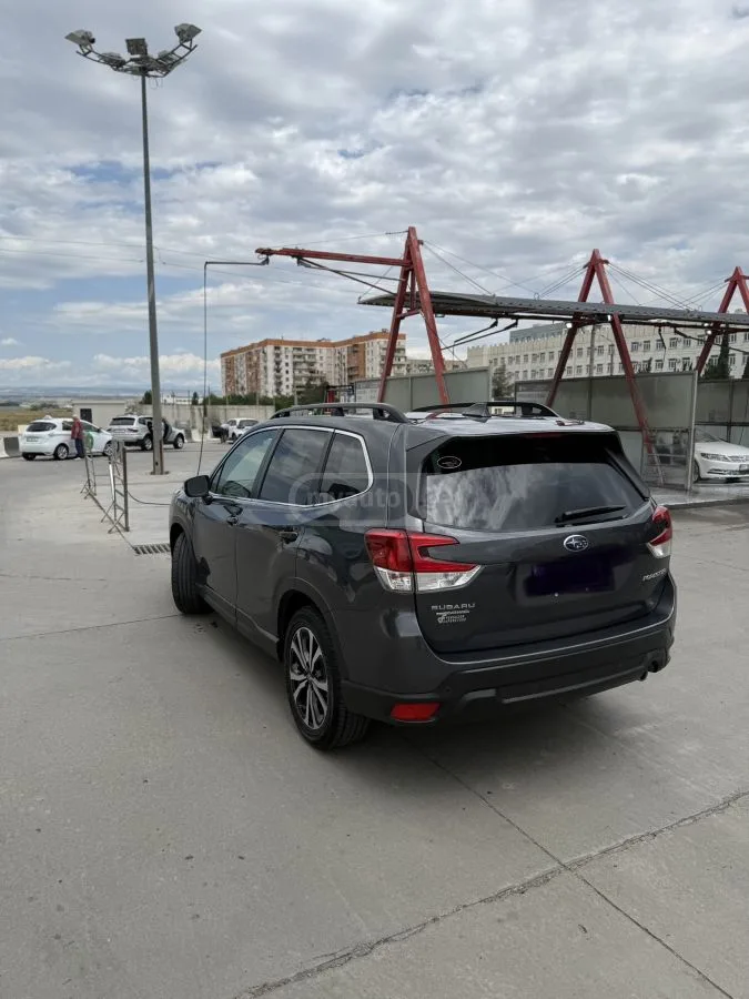 Subaru Forester 2022 — миниатюра 3