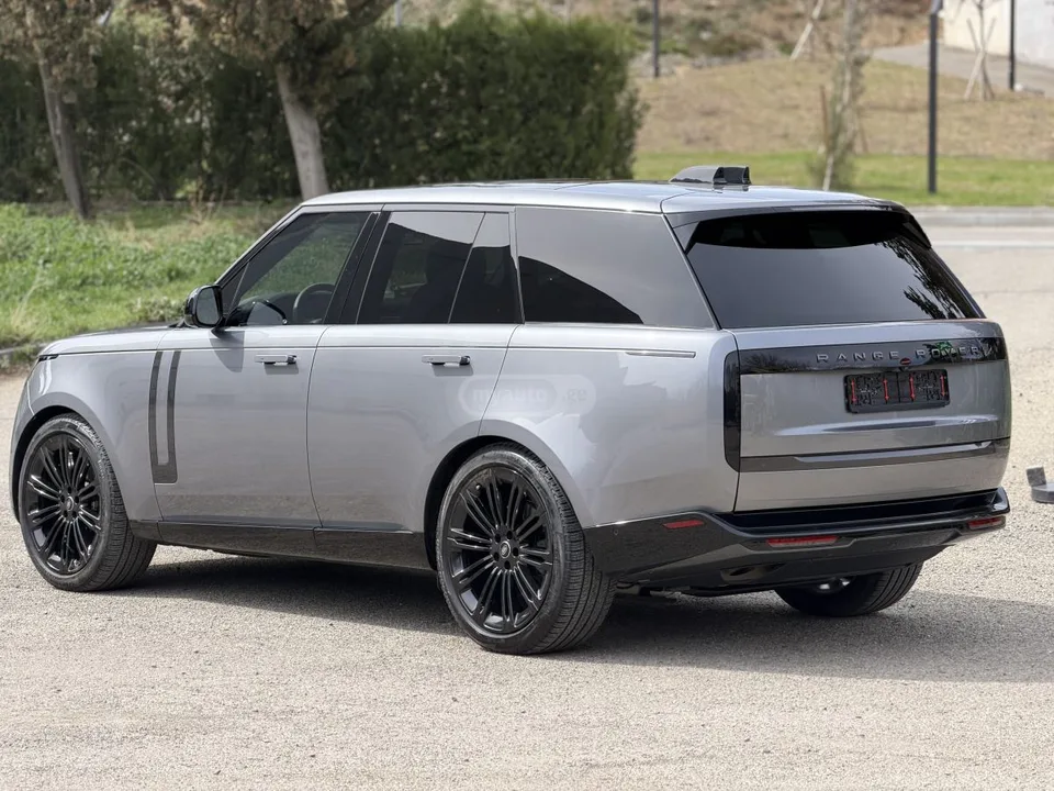 Land Rover Range Rover 2024 — миниатюра 3