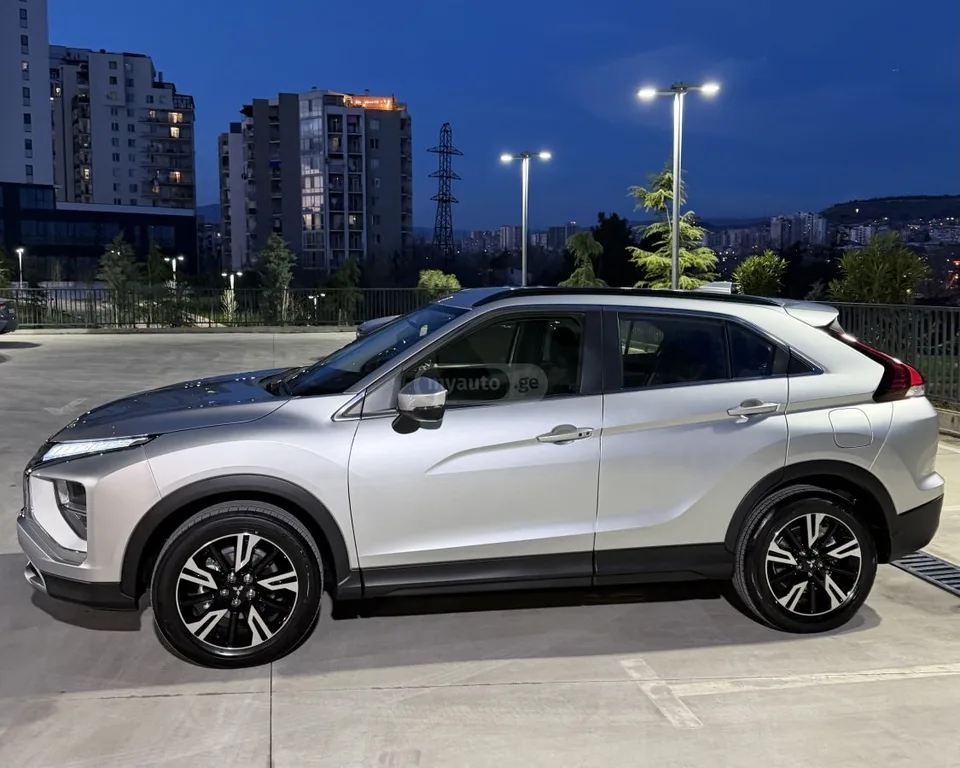 Mitsubishi Eclipse Cross 2025 — миниатюра 5