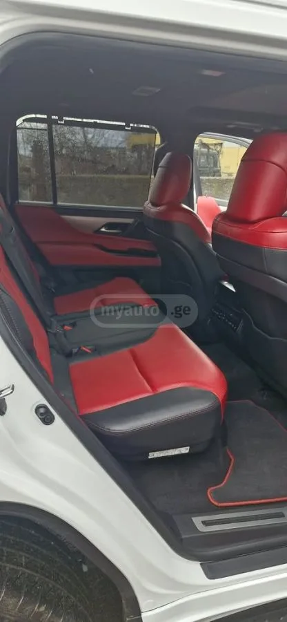 Lexus LX 600 F SPORT 4dr 4x4 Automatic 2023 — миниатюра 4