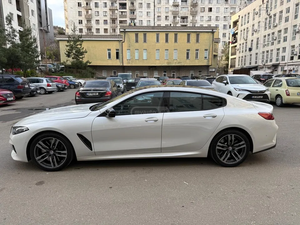 BMW M850 Competition 4dr All-Wheel Driv 2023 — миниатюра 3