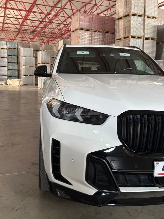 BMW X5 xDrive40i 4dr All-Wheel Drive 2022 — миниатюра 2