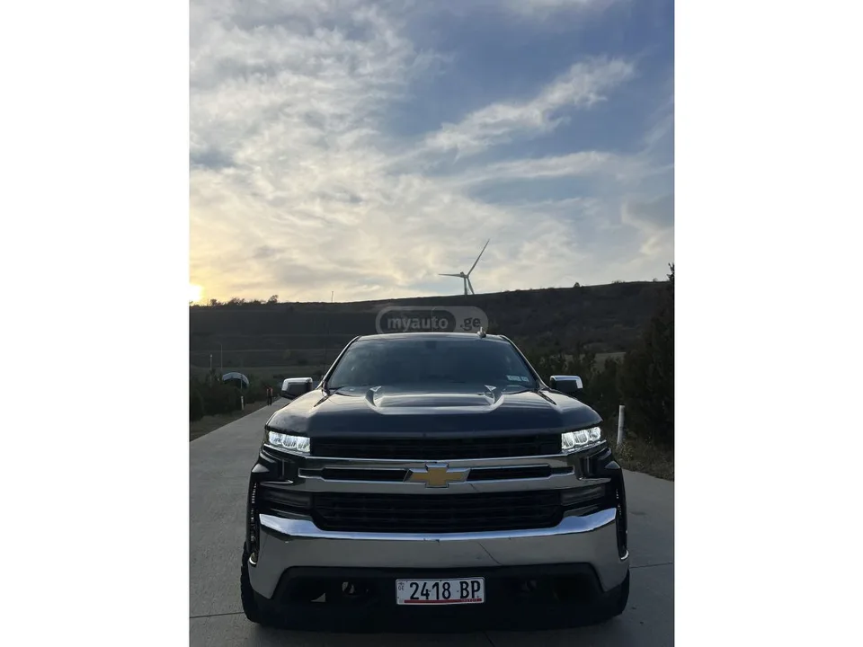 Chevrolet Silverado 4x4 2022 — миниатюра 3
