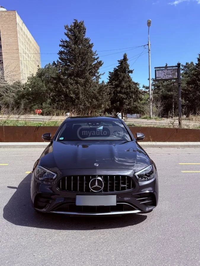 Mercedes-Benz E53 AMG Base AMG E 53 4dr All-Wheel Dr 2022 — фото 1, купить с доставкой в Москву