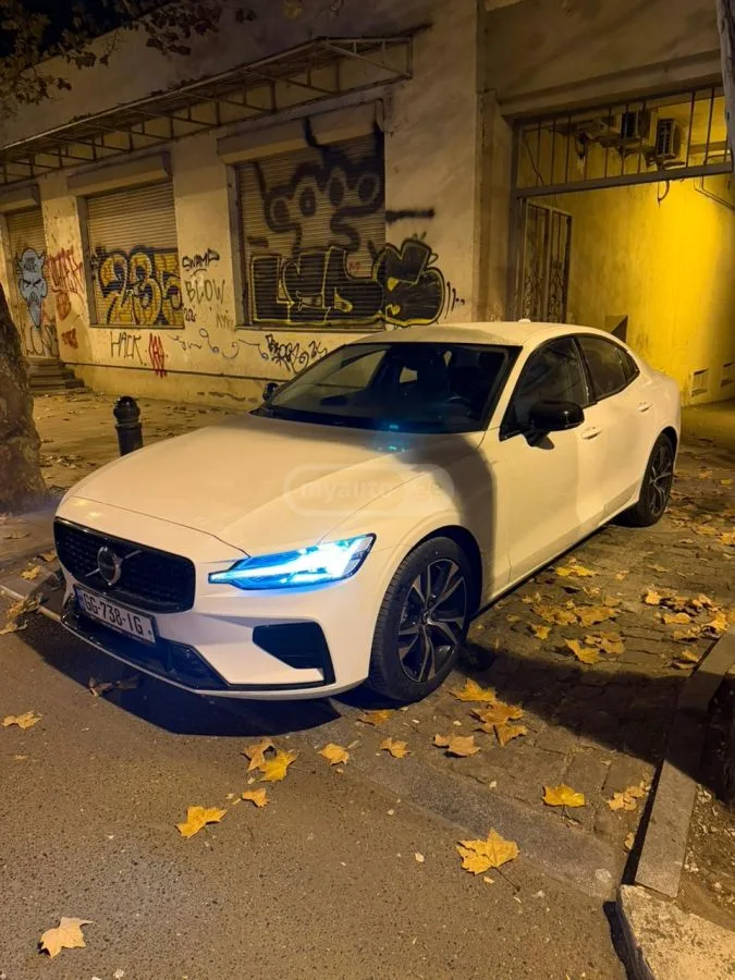 Volvo S 60 B5 2024 — миниатюра 2