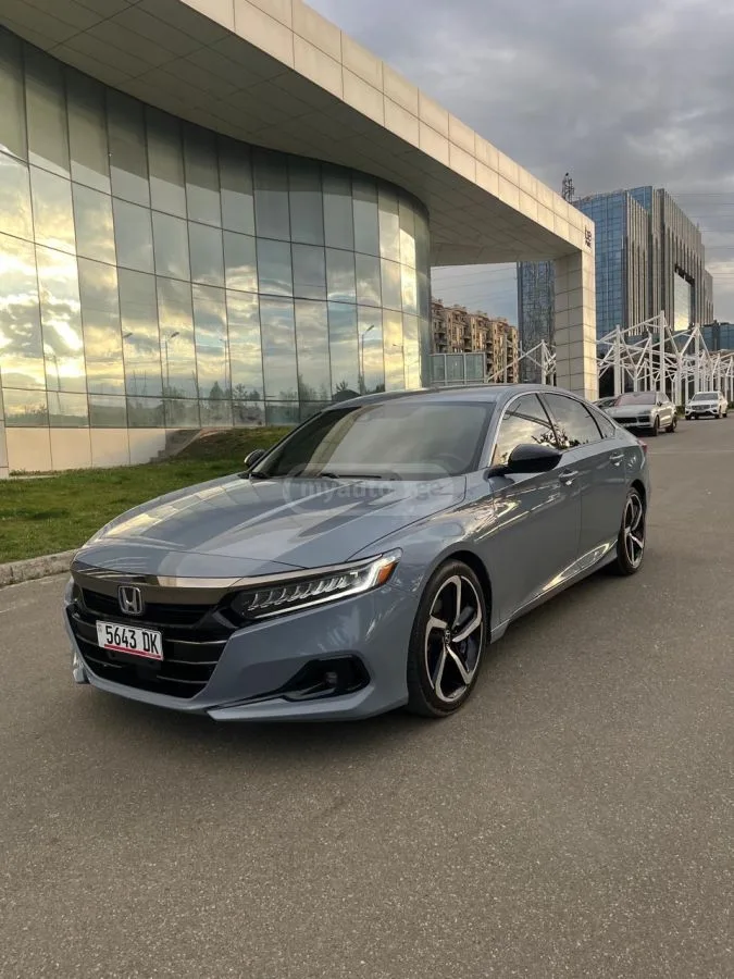 Honda Accord 2022 — миниатюра 2