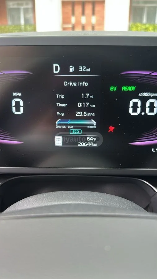 Kia Niro 2023 — миниатюра 4