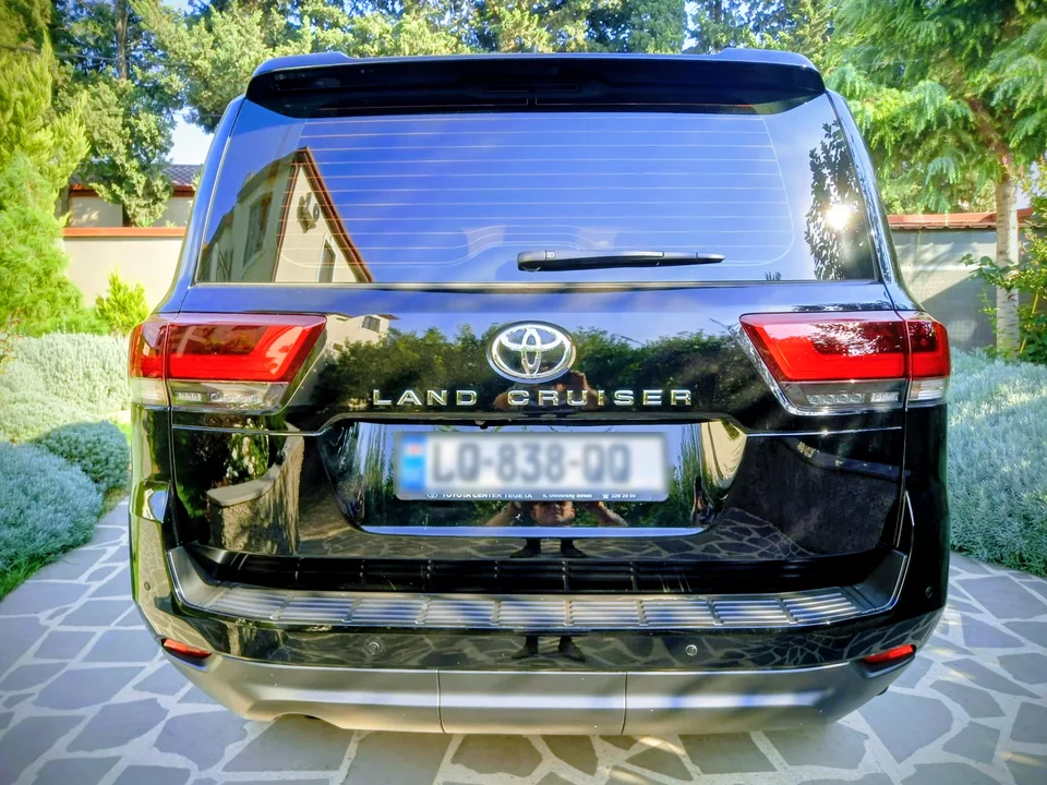 Toyota Land Cruiser 2022 — миниатюра 4