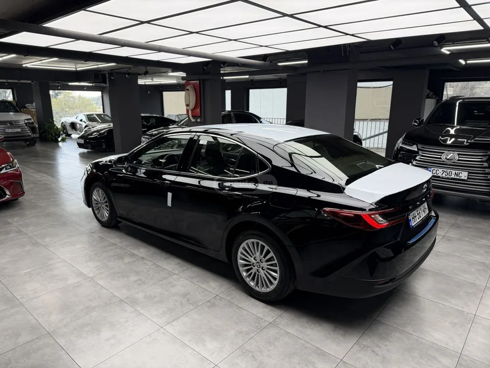 Toyota Camry 2026 — миниатюра 3