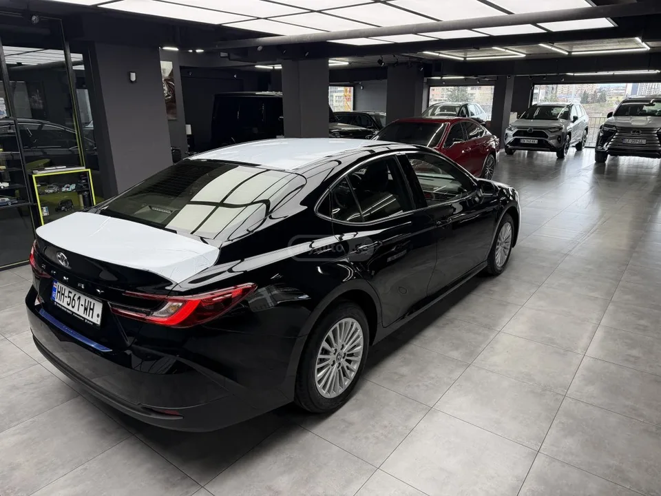 Toyota Camry 2026 — миниатюра 4