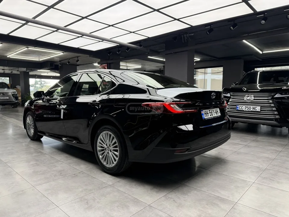 Toyota Camry 2026 — миниатюра 5
