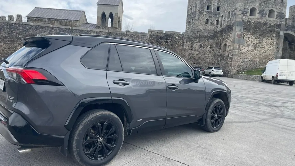 Toyota RAV 4 XSE 4dr All Wheel Drive CVT 2024 — миниатюра 3