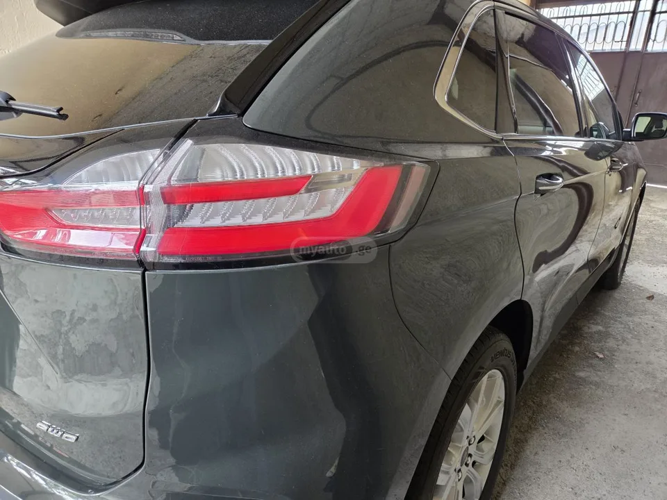 Ford Edge 2023 — миниатюра 3