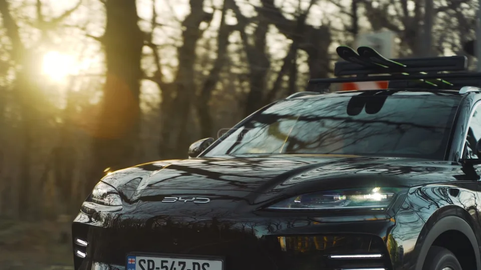 BYD Song Plus 2025 — фото 1, купить с доставкой в Москву