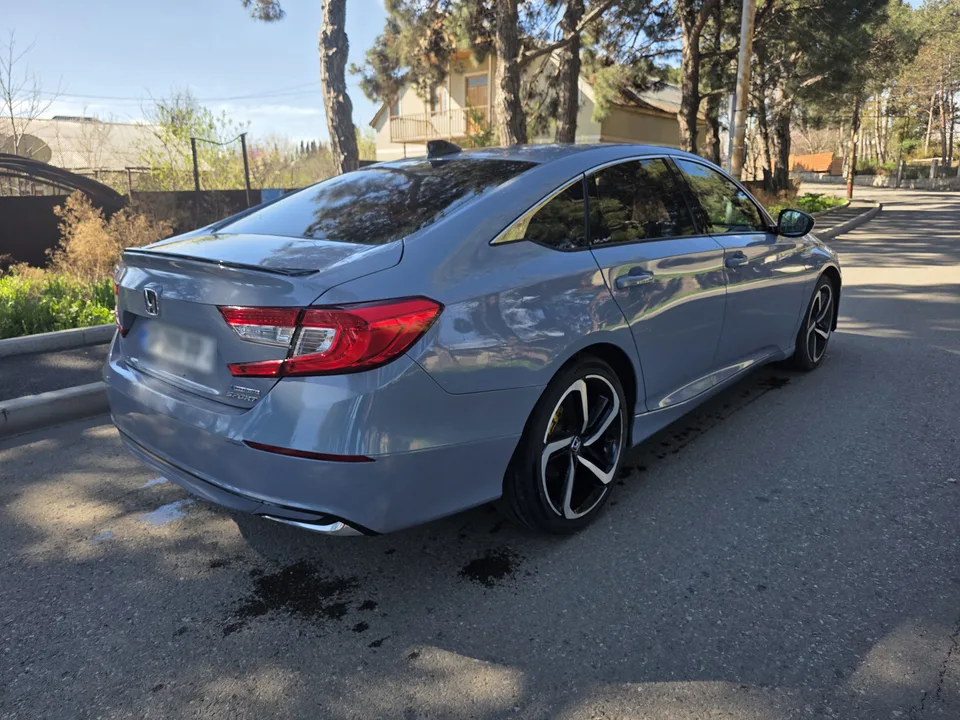 Honda Accord 2022 — миниатюра 2