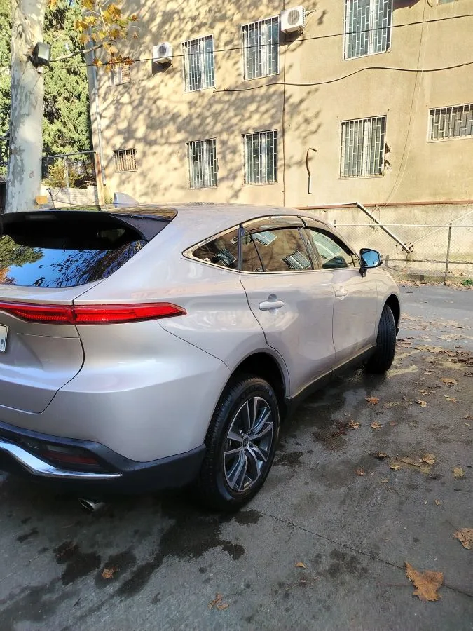 Toyota Venza LE 4dr All-Wheel Drive CVT 2023 — миниатюра 2