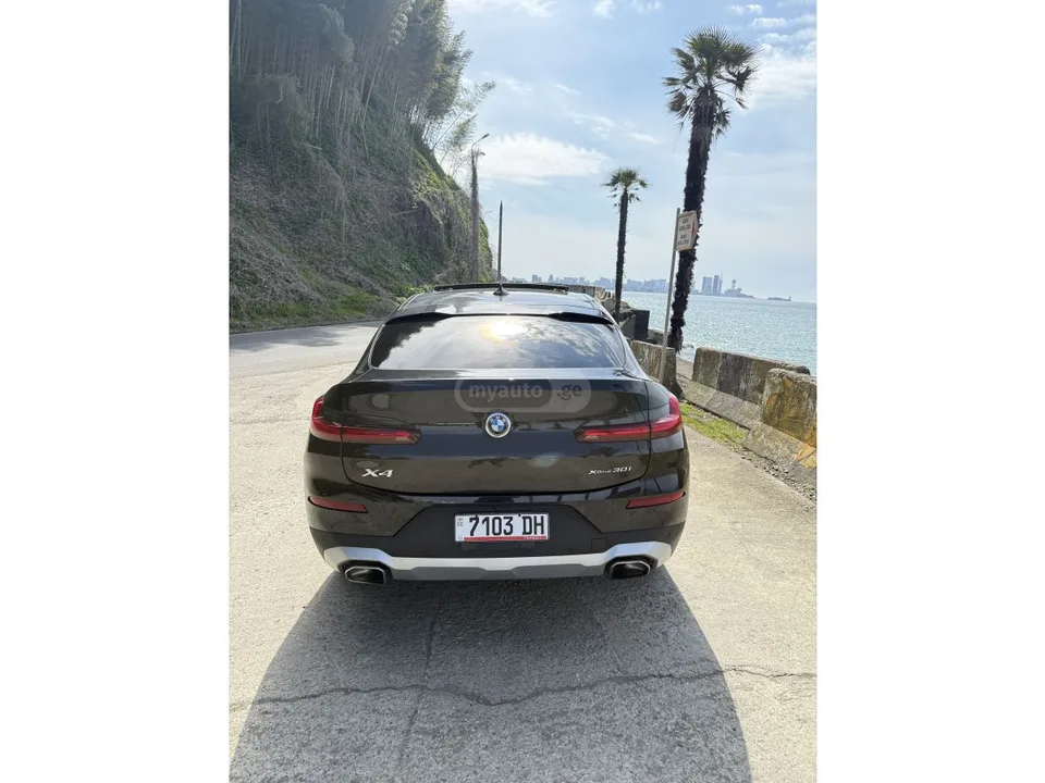 BMW X4 2023 — миниатюра 2