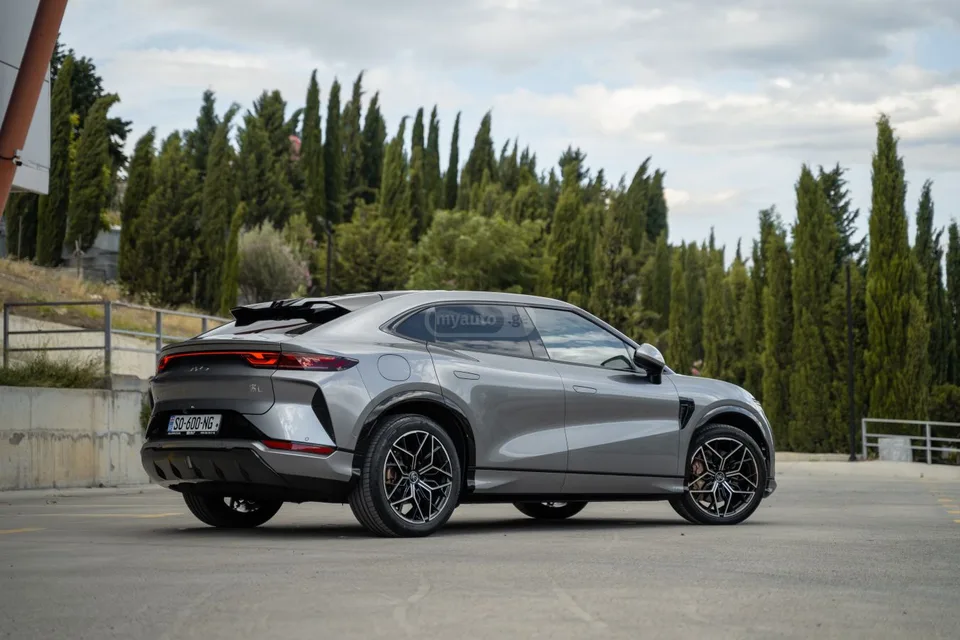 BYD Song L 2025 — фото 1, купить с доставкой в Москву