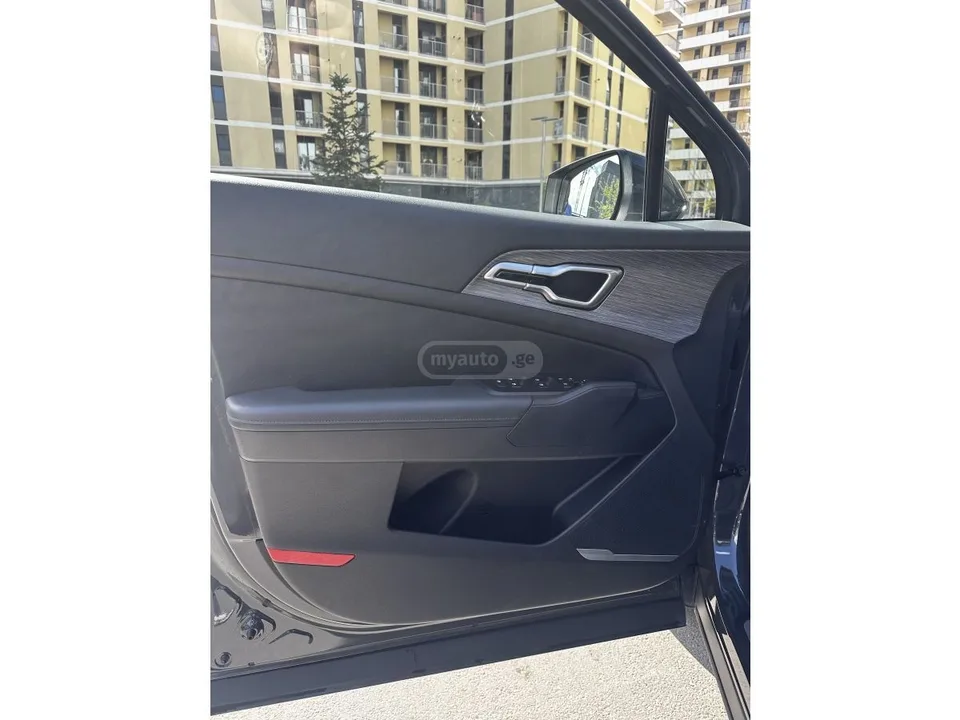 Kia Sportage 2023 — миниатюра 3