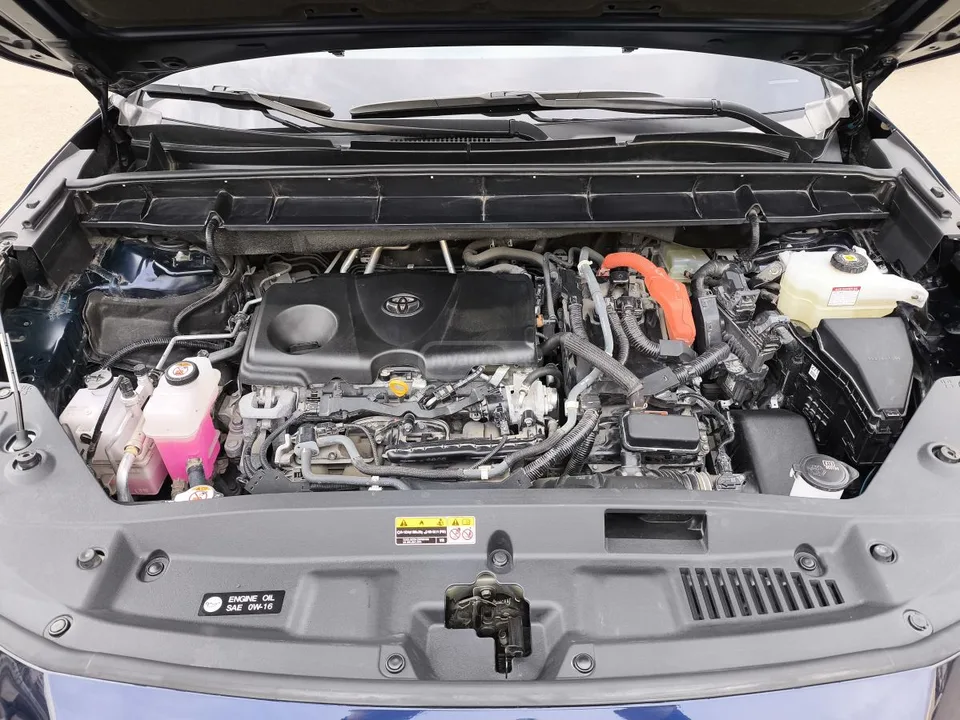 Toyota Highlander XLE 4dr All-Wheel Drive Automa 2022 — миниатюра 5