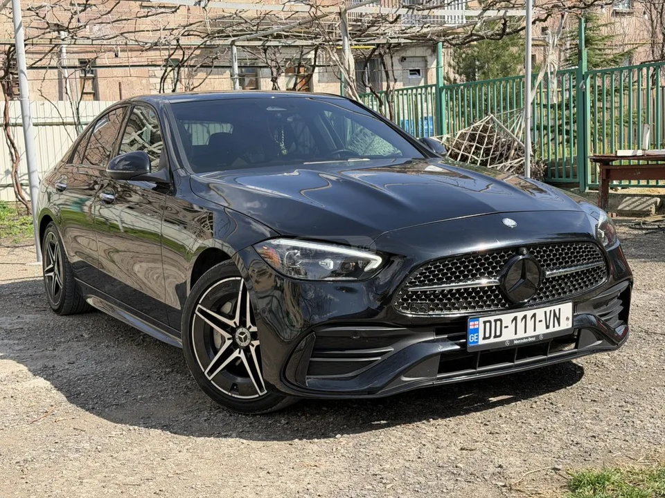 Mercedes-Benz C 300 2022 — миниатюра 2