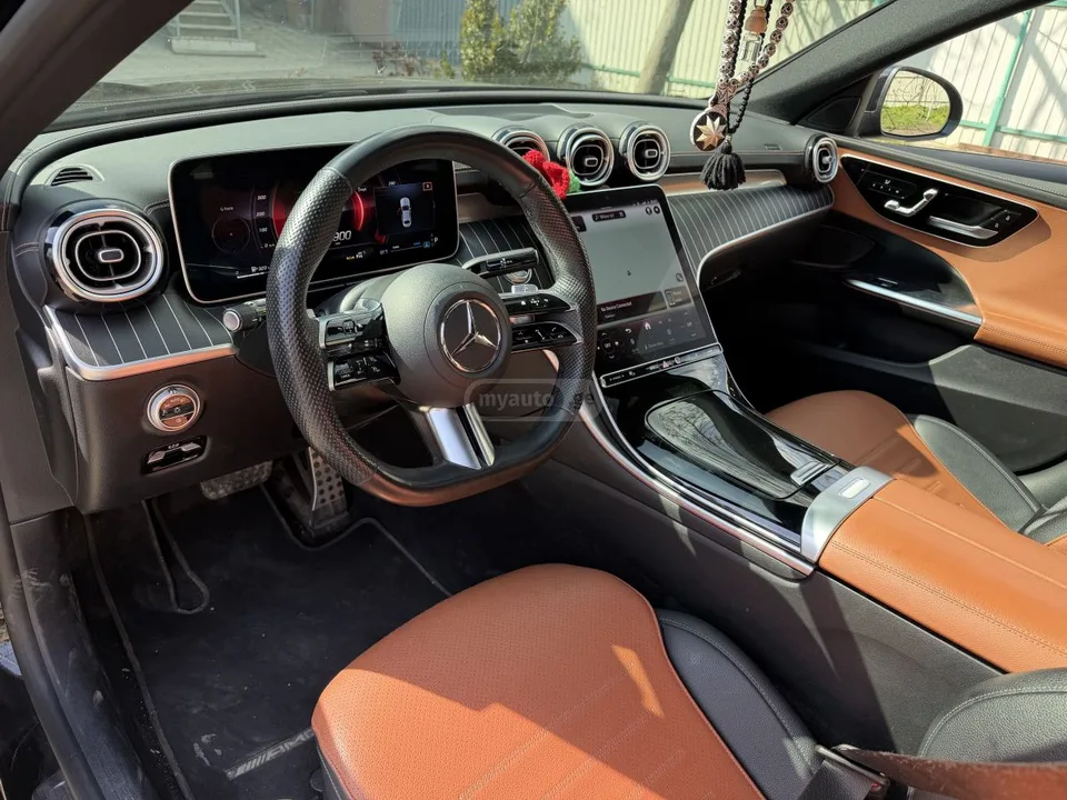 Mercedes-Benz C 300 2022 — миниатюра 4