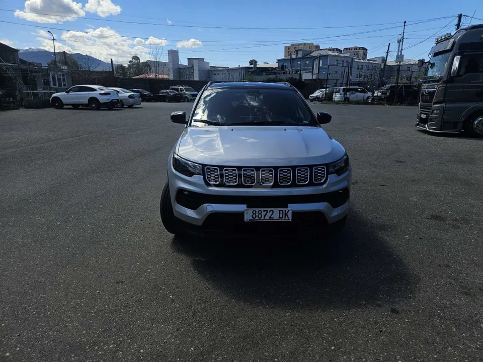 Jeep Compass 2025 — миниатюра 5