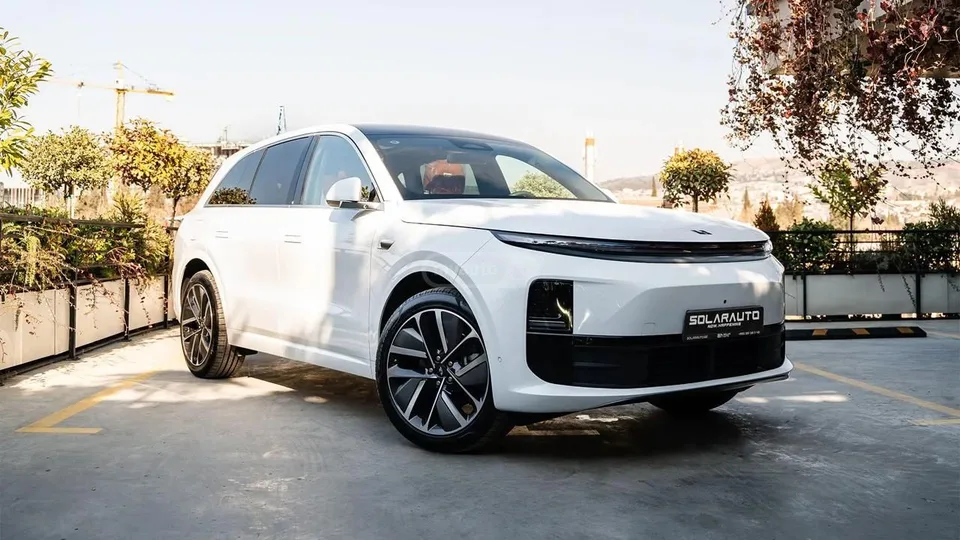 Li Xiang L6 2025 — миниатюра 4
