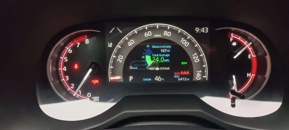 Toyota RAV 4 XLE Premium 4dr All-Wheel Driv 2023 — миниатюра 5