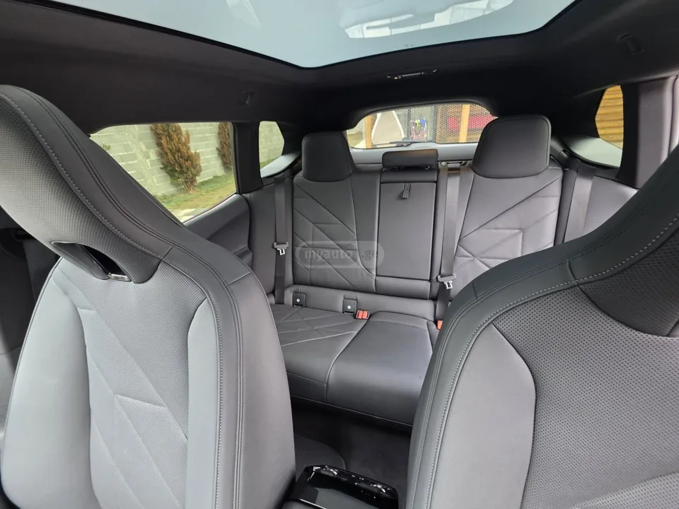 BMW IX Xdrive40 2024 — миниатюра 4