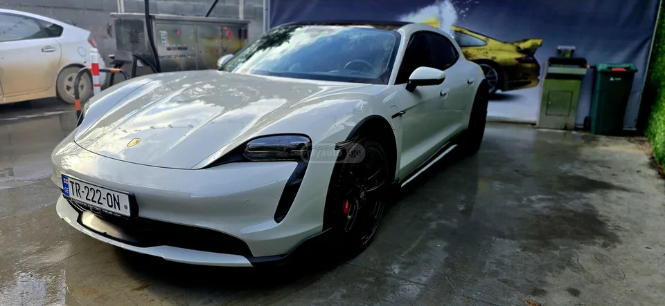 Porsche Taycan 4 S Cross Turismo 2024 — миниатюра 2