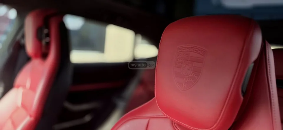 Porsche Taycan 4 S Cross Turismo 2024 — миниатюра 5