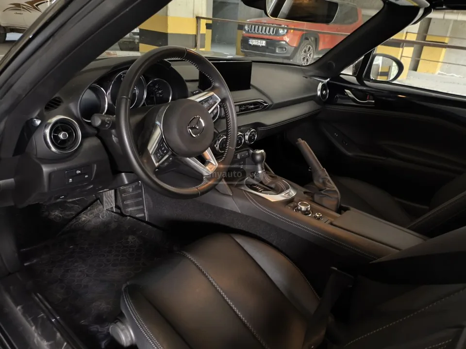Mazda MX-5 2024 — миниатюра 3