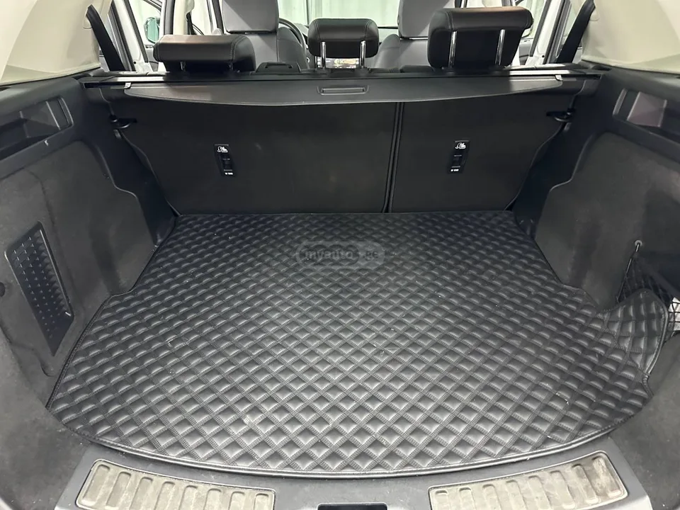 Land Rover Discovery 5 / LR5 2023 — миниатюра 4
